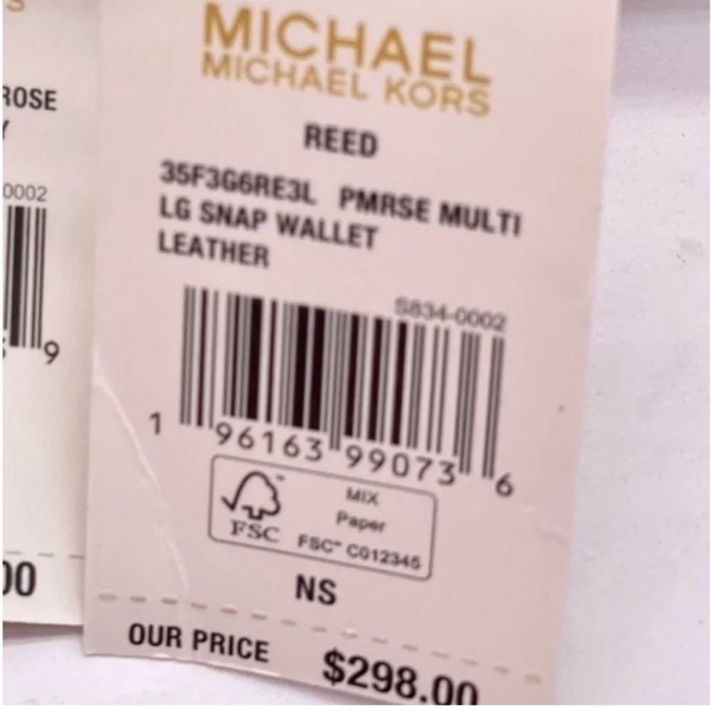 MICHAEL KORS Reed Large Pebbled Leather Snap Wallet
